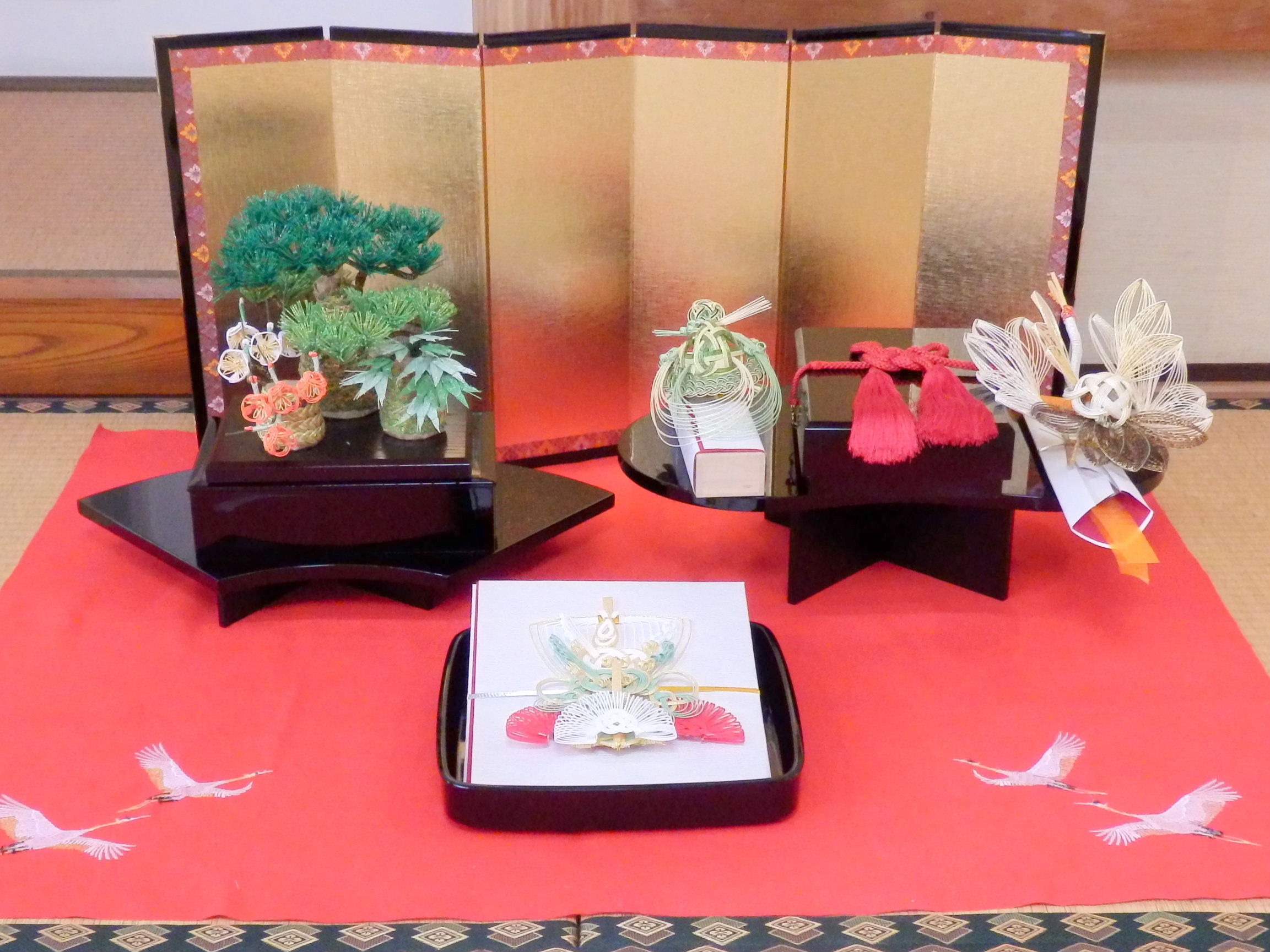 �����у~�j�Z�b�g